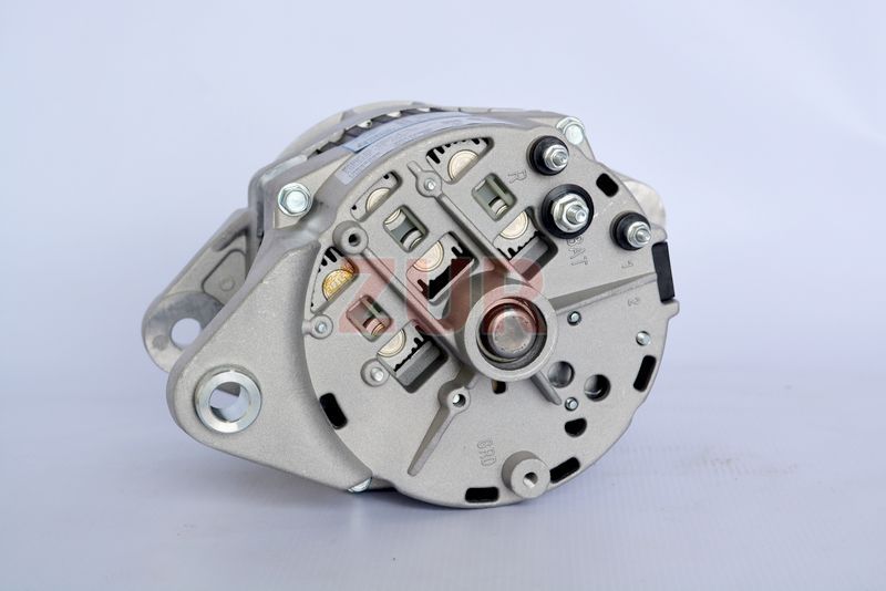 Генератор 4ВТ 3935326 3935326 / 3256759 / 3251385